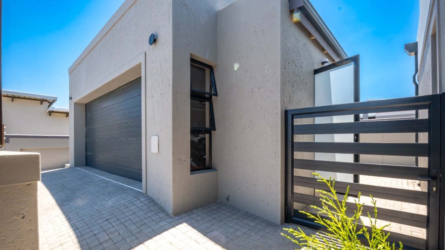 3 Bedroom Property for Sale in Eden Residential Estate Western Cape